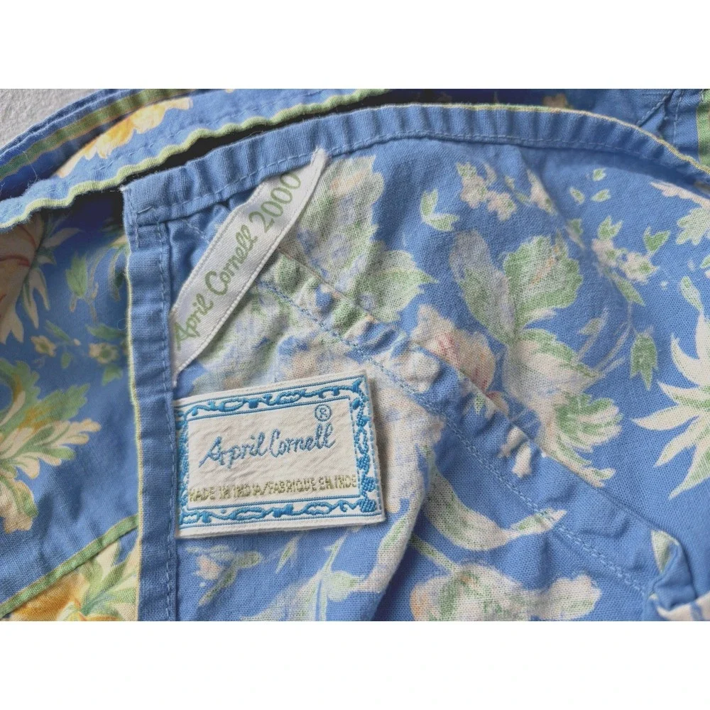VTG April Cornell 2000‎ Tablecloth 53X96 Classic Cornflower Blue Yellow Floral